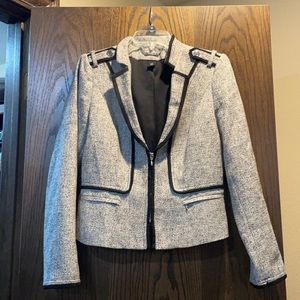 White House Black Market, Blazer